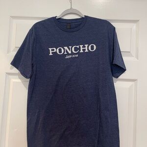 Poncho Tshirt 60/40 cotton blend. Soft. Clean Medium.
